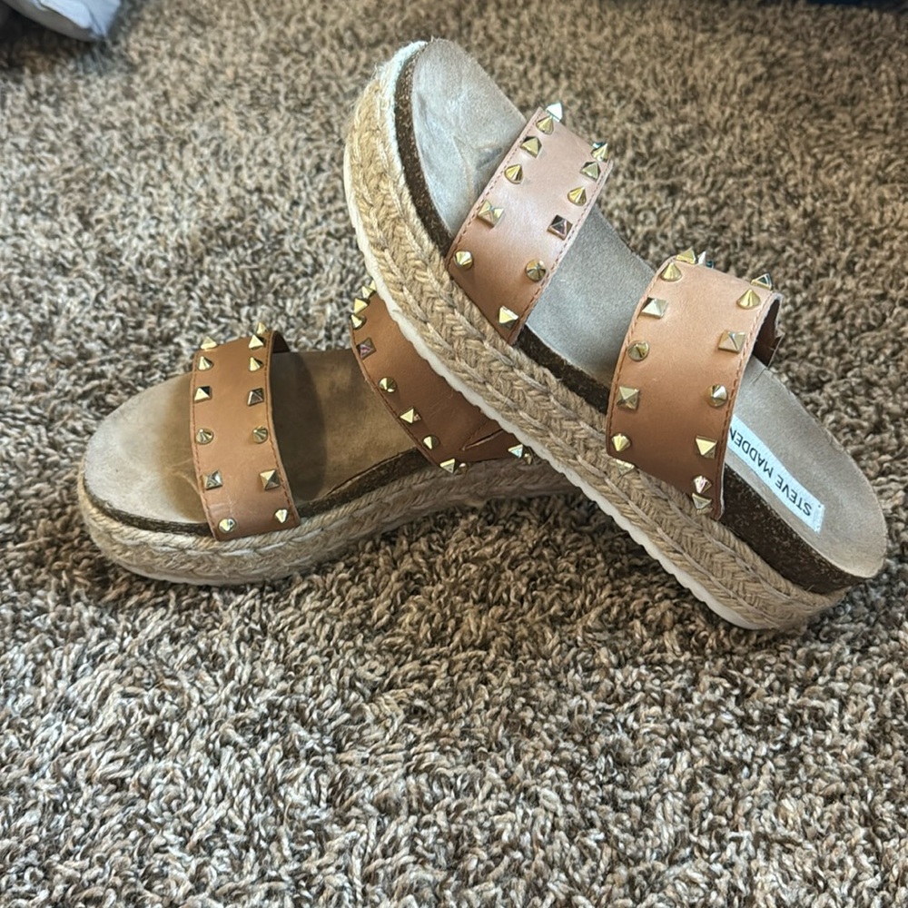 Steve Madden Tan Espadrille Sandals with Gold Studs